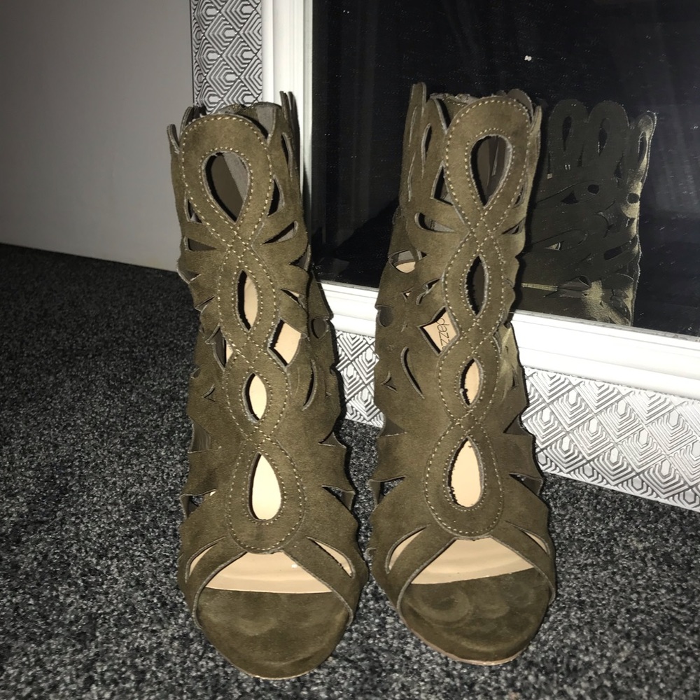 Green pumps - Picture 2 of 7
